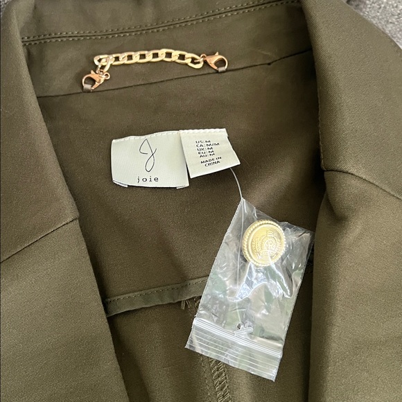 Joie Blazer - Picture 10 of 11